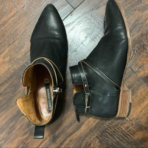 Alberto Fermani black booties